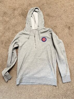 Chicago Cubs Gray Half-Zip Hoodie
